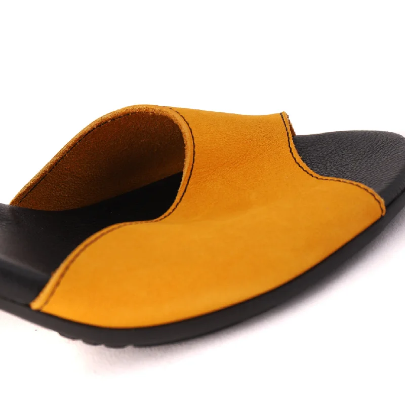 MUSTARD NUBUCK